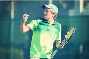 Bjorn Thomson junior elite player in tennis
