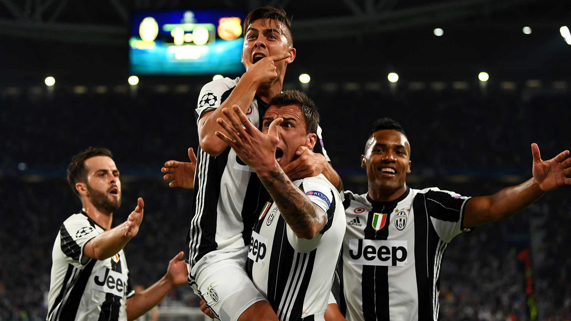 Juventus v FC Barcelona - UEFA Champions League Quarter Final: First Leg